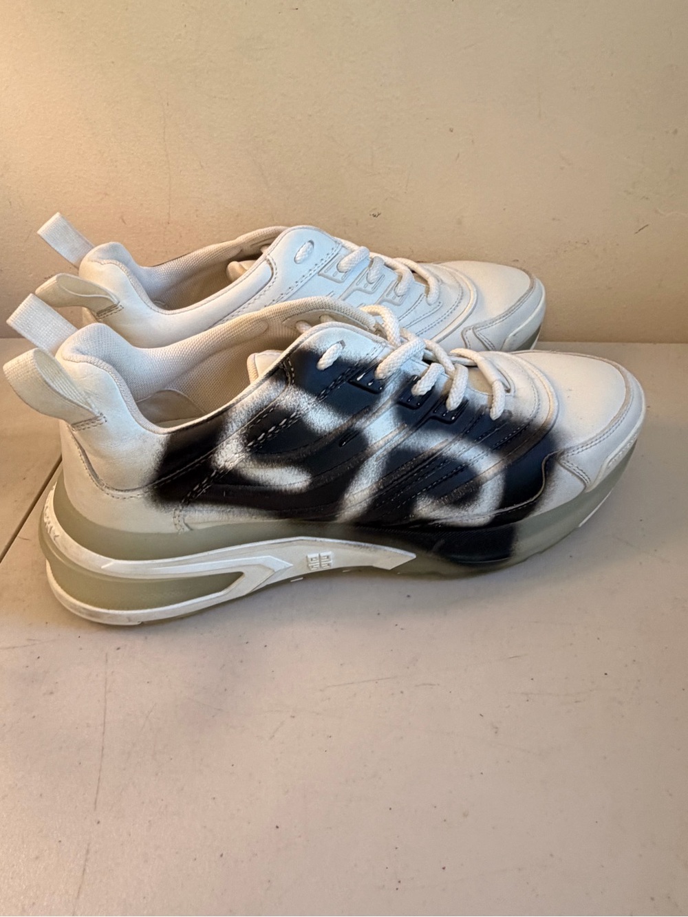 Givenchy White and Black Graffiti-Detail Athletic Sneakers
